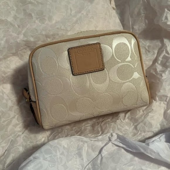 Coach Bags Coach Boxy Cosmetic Case Poshmark